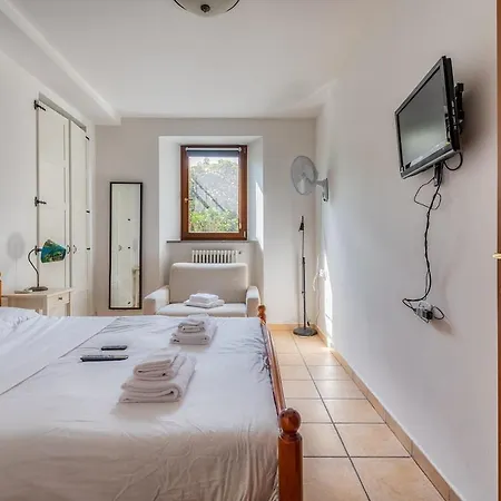 Typical Home-orio3min-private Garden-train Station 6min Apartmán *