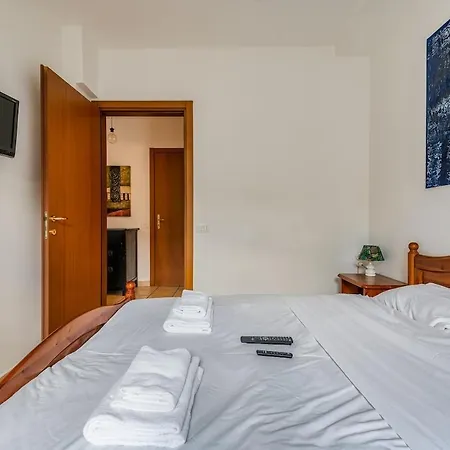 Typical Home-orio3min-private Garden-train Station 6min Apartmán *